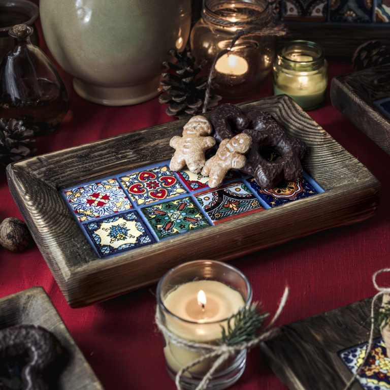 Miska 30x18 z 8 niebieskimi płytkami Talavera – zimowa kolekcja - obrazek 3