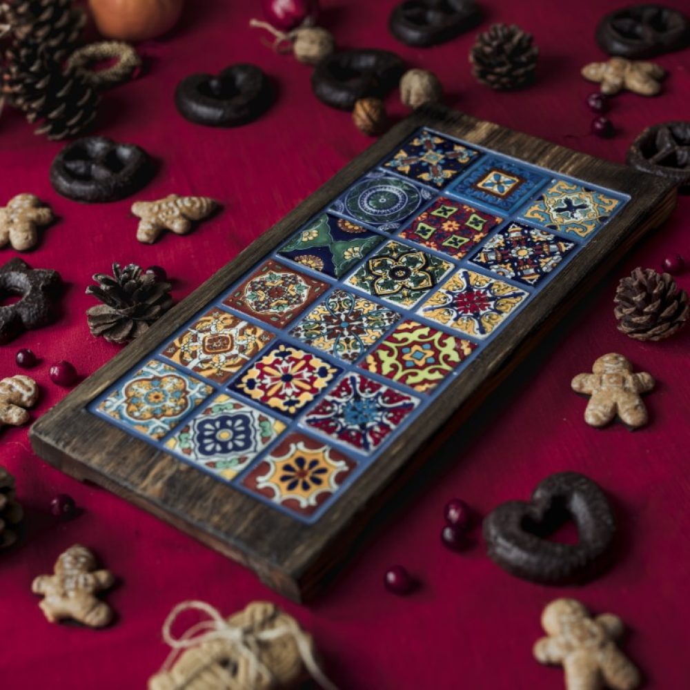 Deska do serwowania z 18 płytkami talavera niebieska(2)