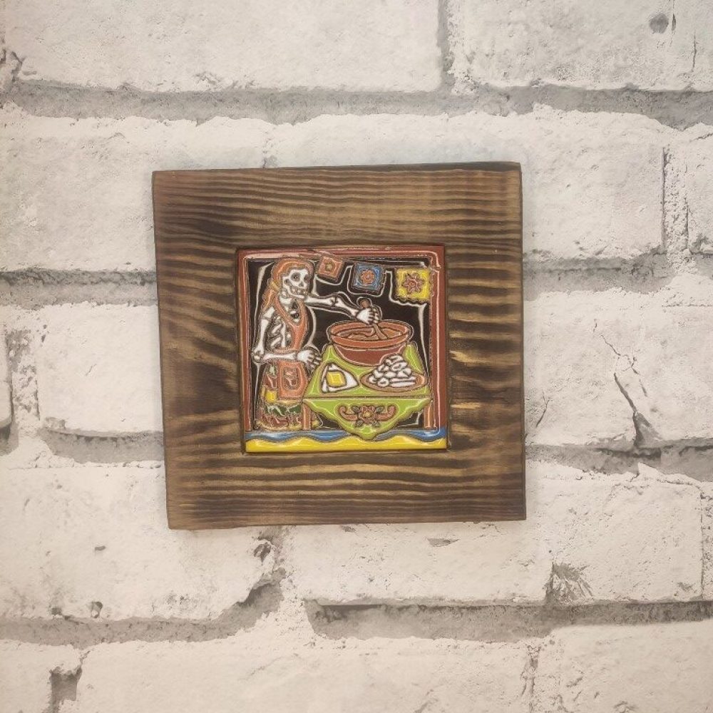 Płytka ceramiczna z motywem Santa Muerte (1)