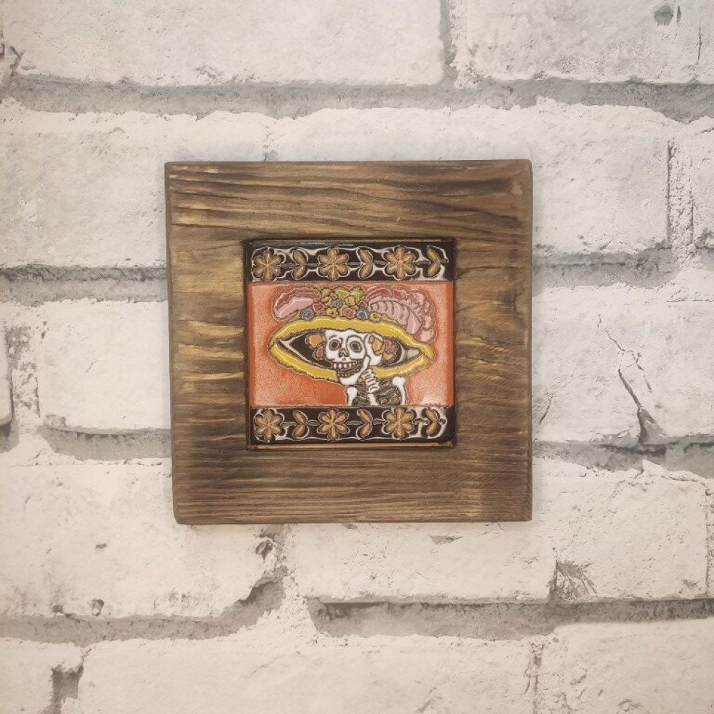 Płytka ceramiczna z motywem Santa Muerte (2)